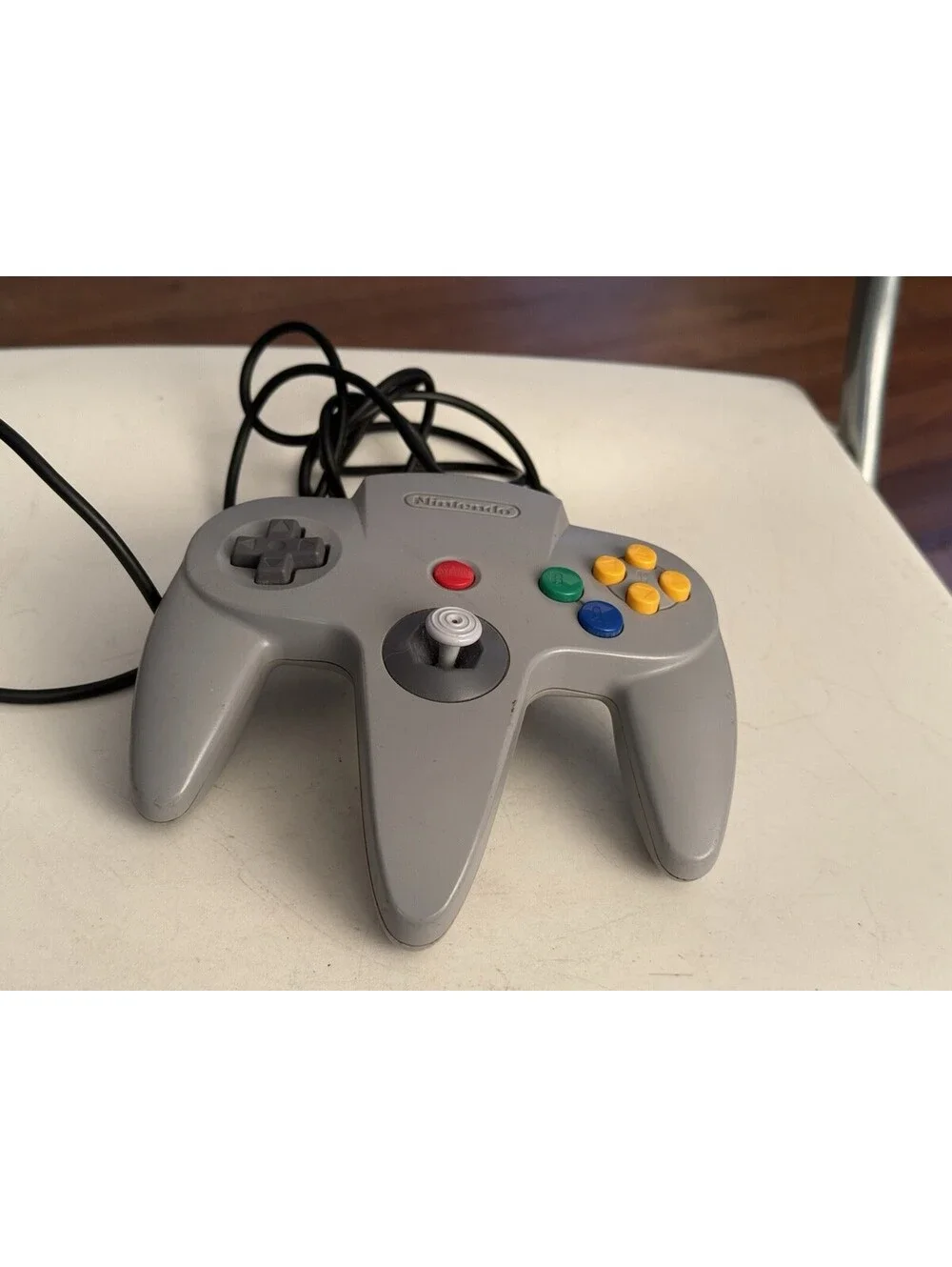 ORIGINAL Nintendo N64 Solid Gray Controller – Good Condition